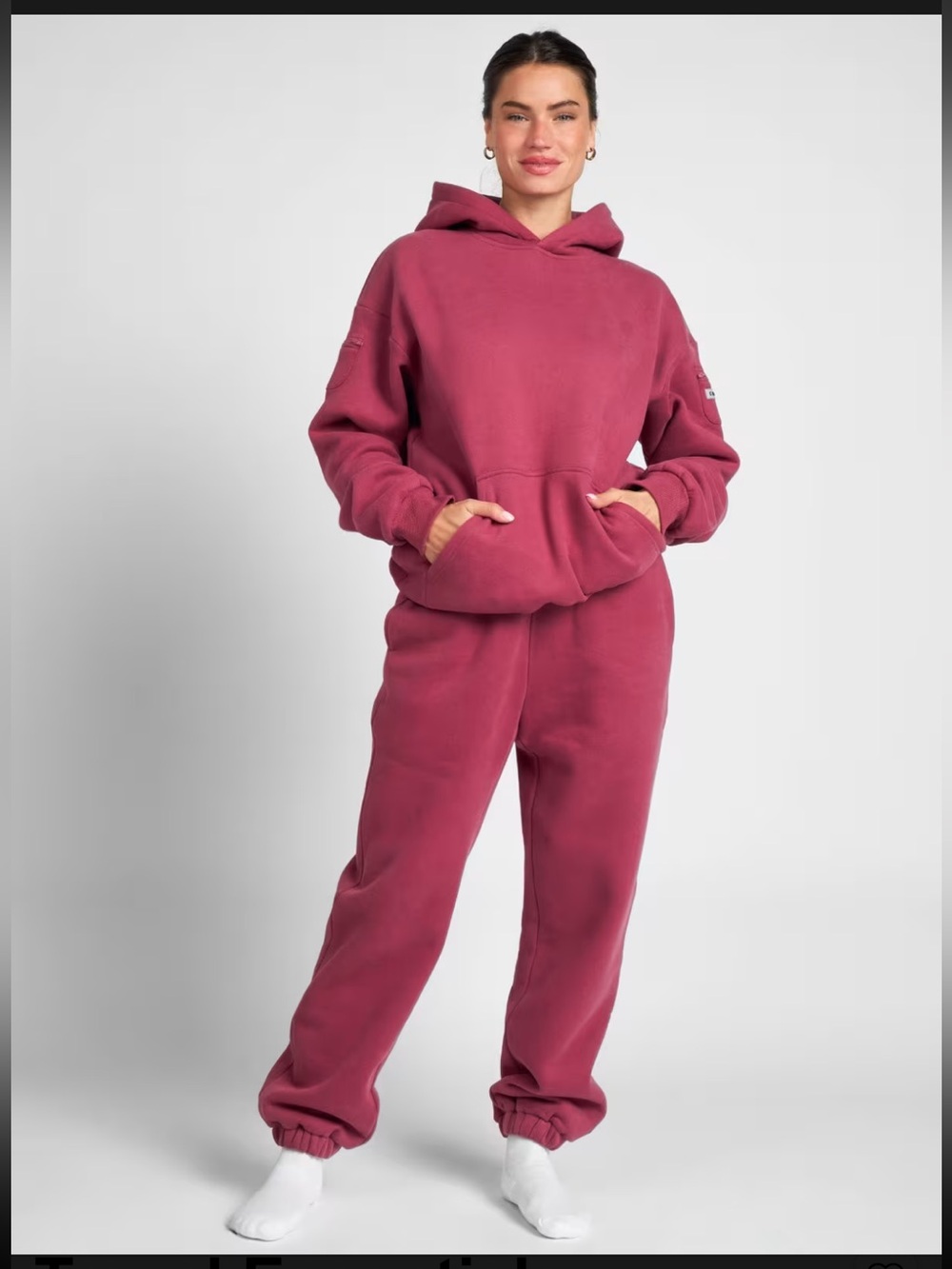 Comfrt DND Travel Sweatpants. Size Medium, new in packaging. Color is Berry.